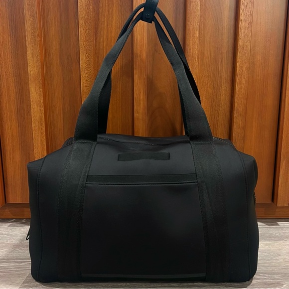 SOLD DAGNE DOVER Large Black Landon Neoprene Carryall Travel Bag EUC! - Picture 8 of 15